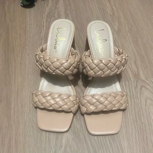 Nude heels with rope strap